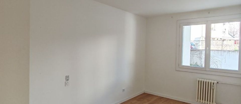 Appartement 3 pièces de 54 m² à Clermont-Ferrand (63100)