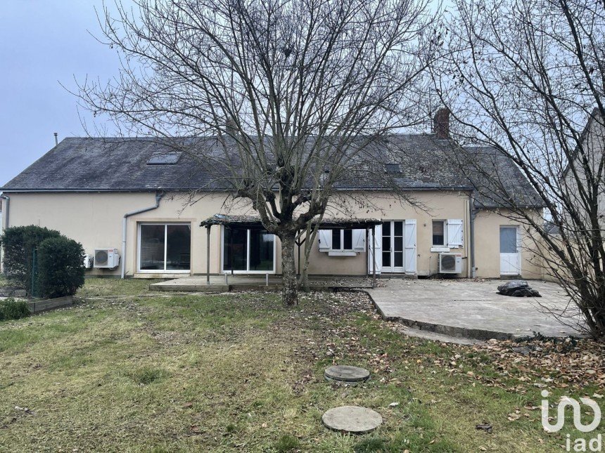 House 8 rooms of 240 m² in Chezelles (36500)