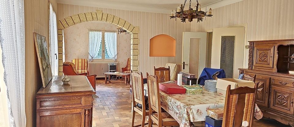 Maison traditionnelle 6 pièces de 160 m² à Gien (45500)