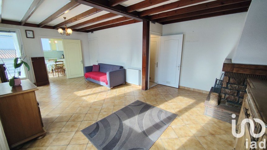 Maison traditionnelle 4 pièces de 83 m² à La Roche-sur-Yon (85000)