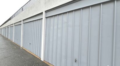 Parking/garage/box de 17 m² à Dreux (28100)