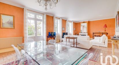 Maison 7 pièces de 213 m² à Bordeaux (33200)