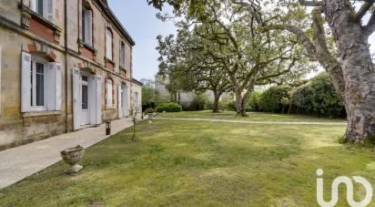House 7 rooms of 213 m² in Bordeaux (33200)