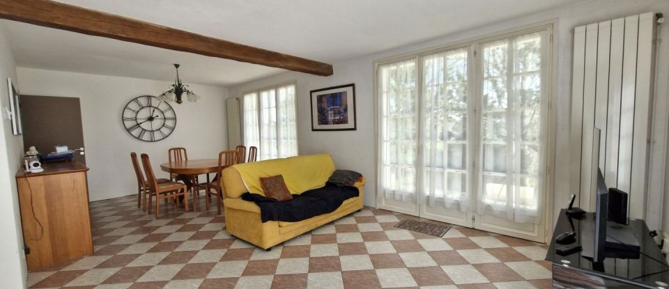 Maison 6 pièces de 110 m² à Grisy-les-Plâtres (95810)