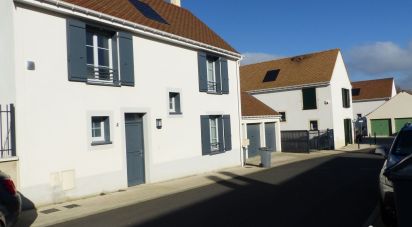 House 4 rooms of 87 m² in Moussy-le-Neuf (77230)