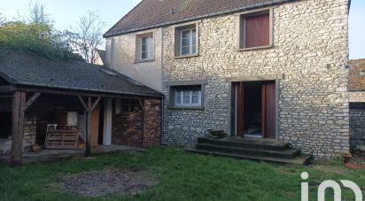 Village house 8 rooms of 166 m² in Follainville-Dennemont (78520)