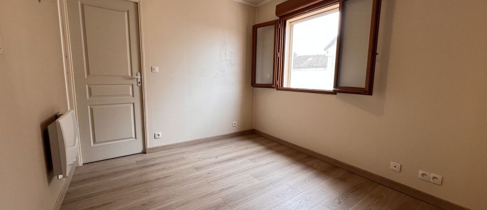 House 3 rooms of 50 m² in Thiverval-Grignon (78850)