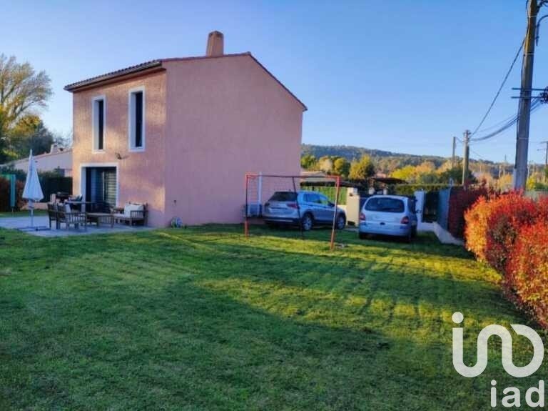 House 6 rooms of 96 m² in Pignans (83790)
