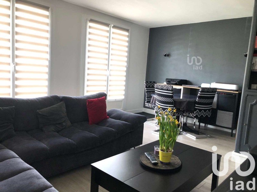 Apartment 3 rooms of 63 m² in Trappes (78190)