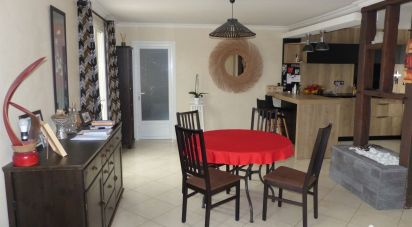 House 5 rooms of 132 m² in Moussy-le-Neuf (77230)