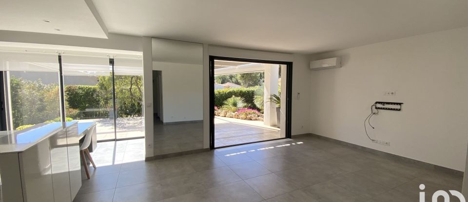 House 6 rooms of 145 m² in Bandol (83150)