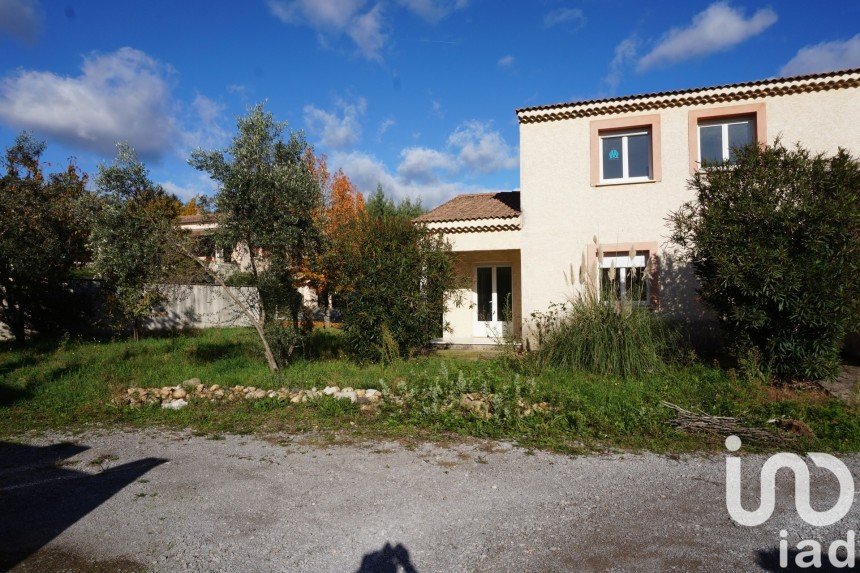 House 6 rooms of 145 m² in Ucel (07200)