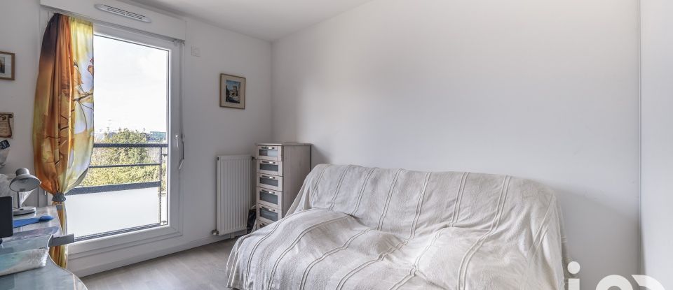 Apartment 3 rooms of 69 m² in Romainville (93230)