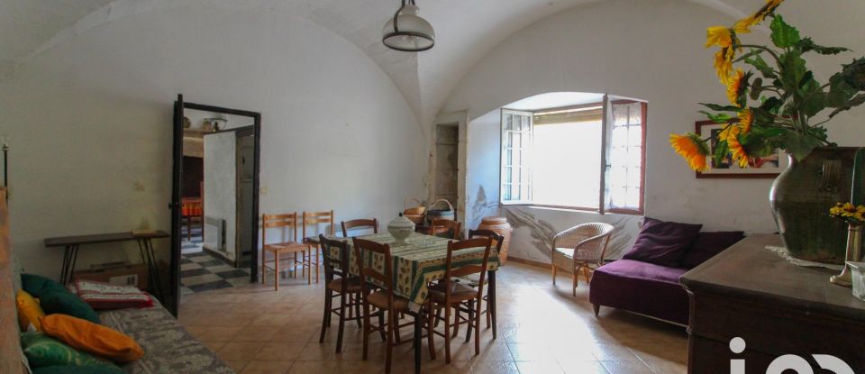 Village house 5 rooms of 112 m² in Fons-sur-Lussan (30580)