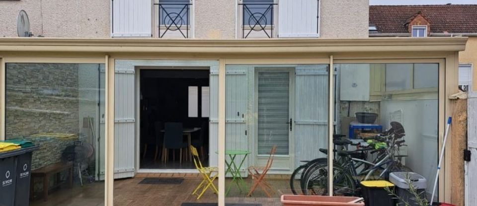 Maison 5 pièces de 87 m² à Moissy-Cramayel (77550)