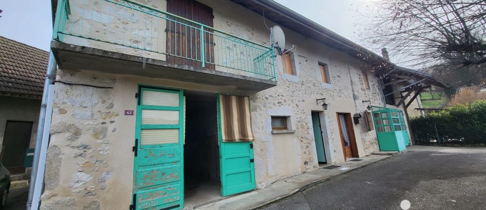 House 5 rooms of 117 m² in Yenne (73170)