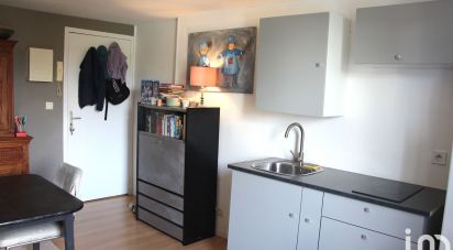 Apartment 3 rooms of 34 m² in Hennebont (56700)
