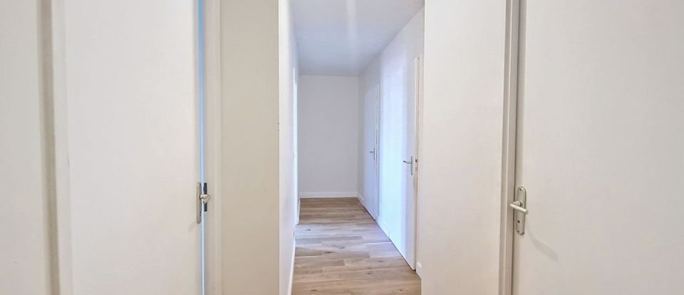 Apartment 4 rooms of 80 m² in Villeneuve-la-Garenne (92390)