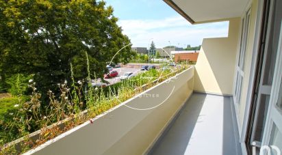 Apartment 3 rooms of 70 m² in Villepinte (93420)