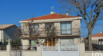 House 7 rooms of 221 m² in Olonne-sur-Mer (85340)