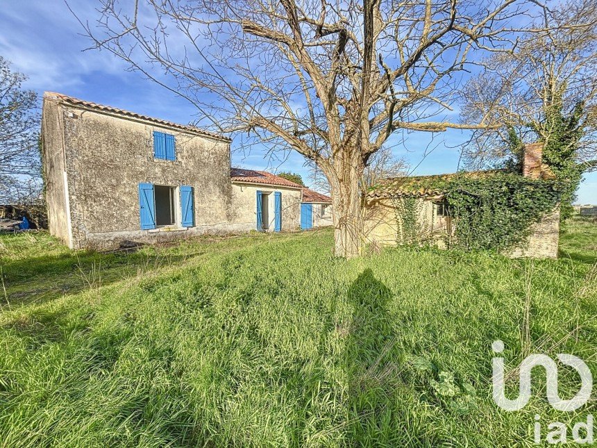 House 3 rooms of 100 m² in Charron (17230)
