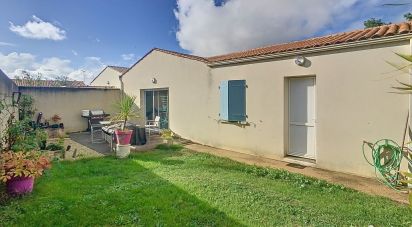 House 4 rooms of 85 m² in Charron (17230)
