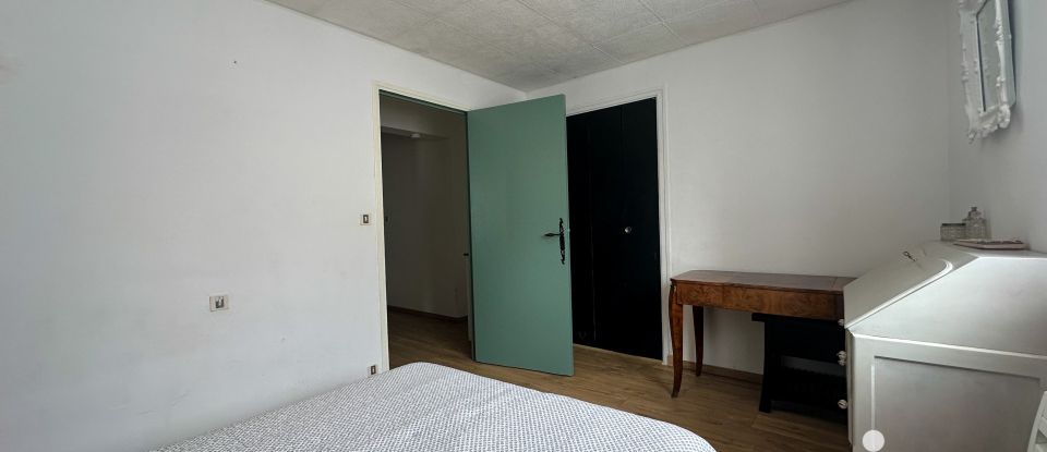 Village house 8 rooms of 160 m² in Villefranche-de-Panat (12430)