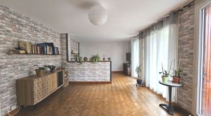 Appartement 4 pièces de 72 m² à Choisy-le-Roi (94600)