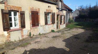 House 4 rooms of 90 m² in Les Sièges (89190)