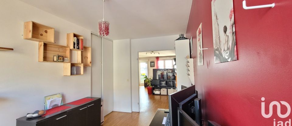 Apartment 5 rooms of 94 m² in Poissy (78300)