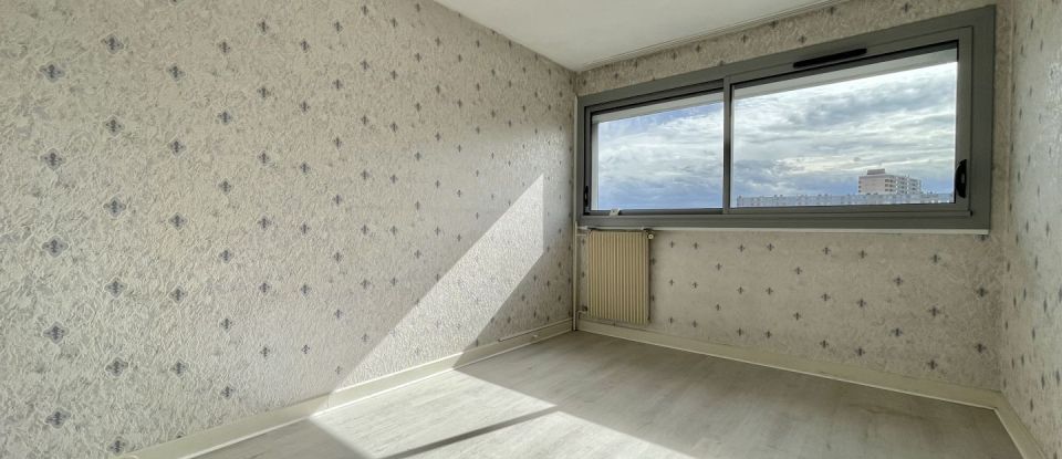 Apartment 4 rooms of 79 m² in Longjumeau (91160)