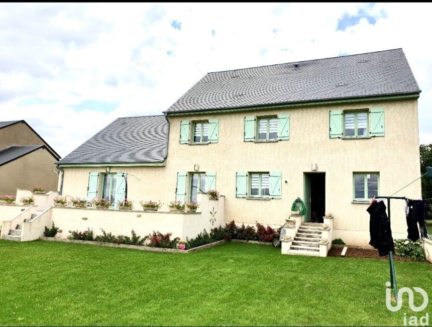 House 6 rooms of 190 m² in Glaire (08200)