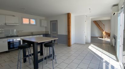 Maison 5 pièces de 132 m² à Ygos-Saint-Saturnin (40110)