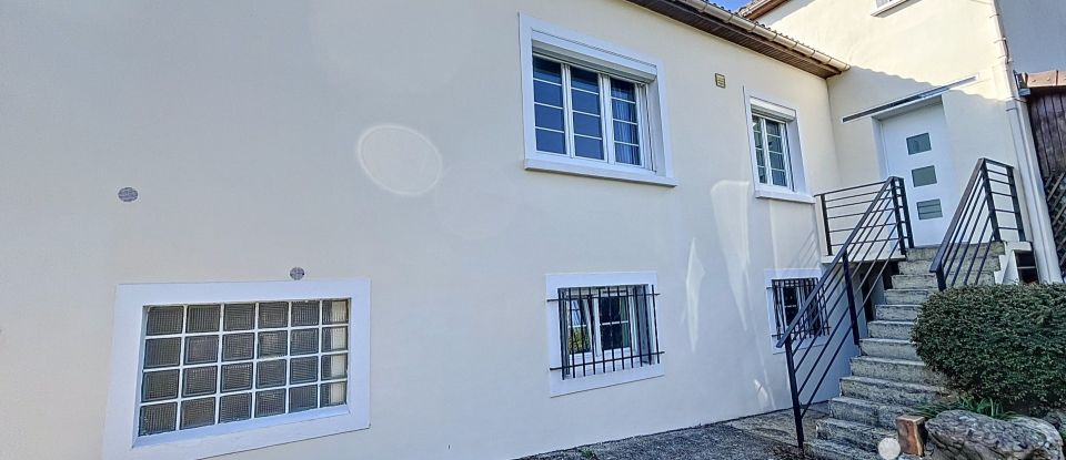 Traditional house 6 rooms of 132 m² in Groslay (95410)
