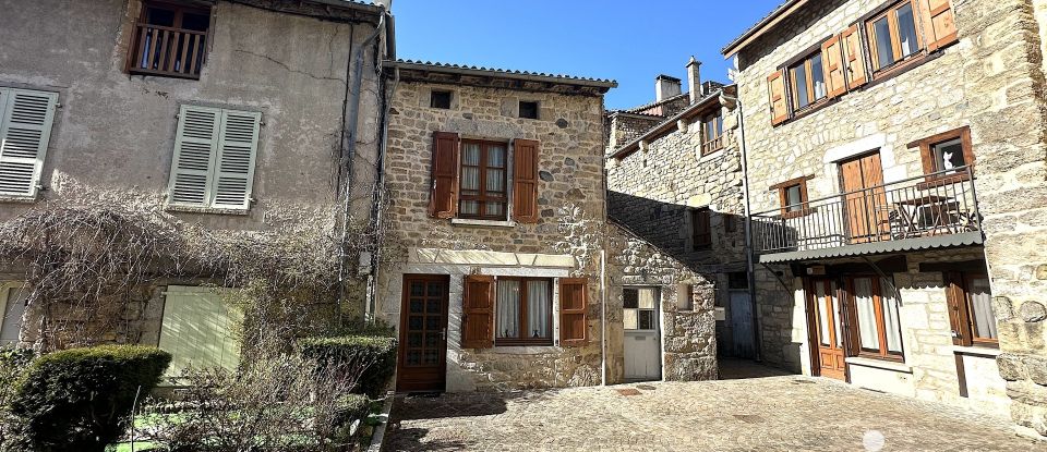 Maison de village 3 pièces de 54 m² à Le Malzieu-Ville (48140)