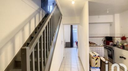 House 5 rooms of 93 m² in Margny-lès-Compiègne (60280)