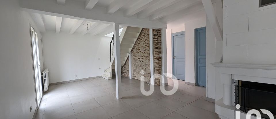 Maison 5 pièces de 120 m² à Sainte-Geneviève-des-Bois (91700)
