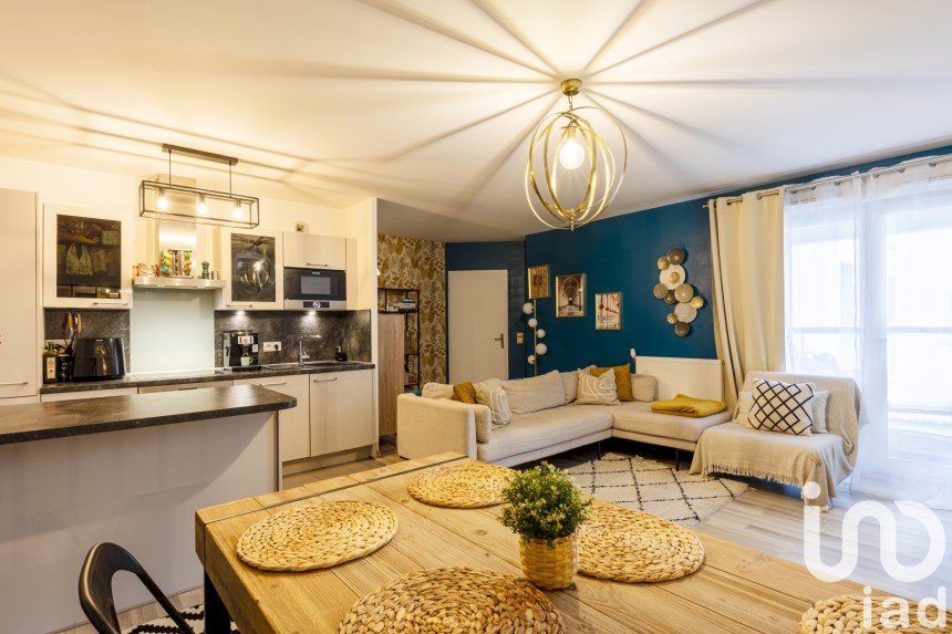Apartment 3 rooms of 68 m² in Cergy (95800)