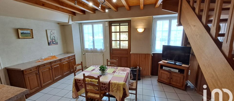 Traditional house 10 rooms of 298 m² in Tramain (22640)