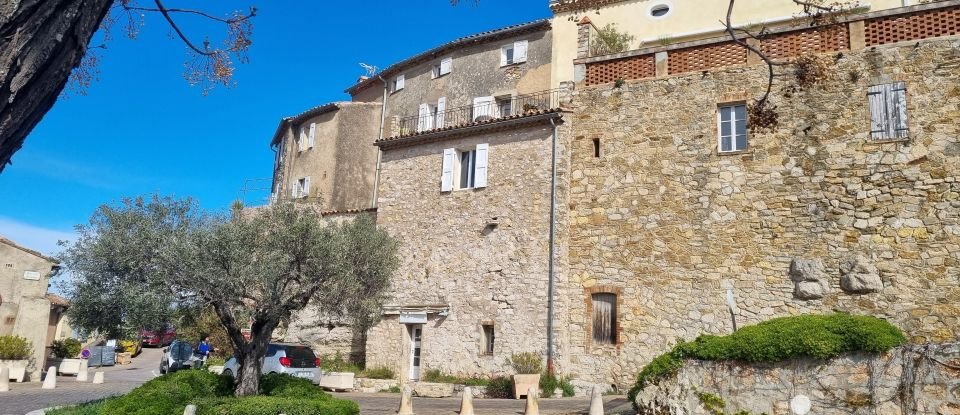 Apartment 2 rooms of 29 m² in Le Castellet (83330)