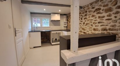 Maison 3 pièces de 55 m² à Forges-les-Bains (91470)