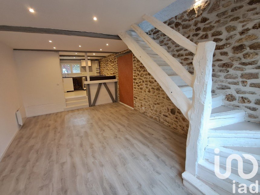 Town house 3 rooms of 55 m² in Forges-les-Bains (91470)