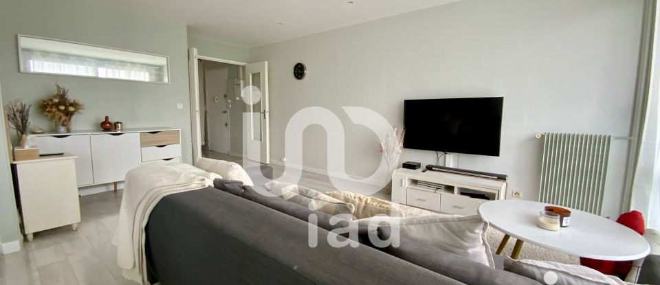 Apartment 4 rooms of 87 m² in Dourdan (91410)