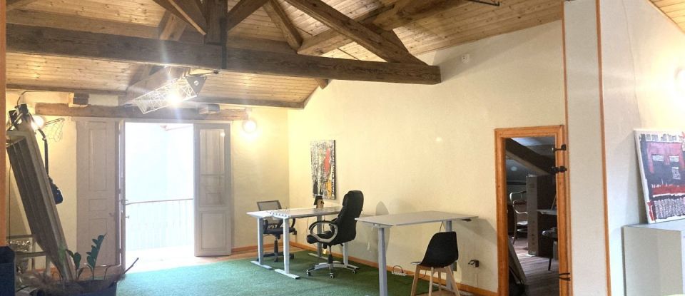 Offices of 350 m² in Montlaur (31450)