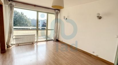 Apartment 4 rooms of 82 m² in Évry (91000)