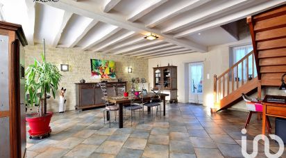 Maison traditionnelle 6 pièces de 163 m² à Bossée (37240)