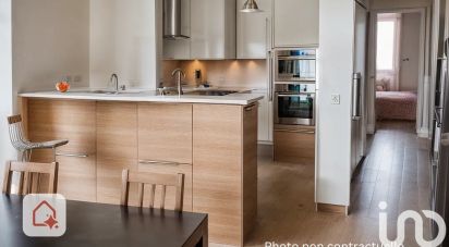 Appartement 2 pièces de 53 m² à Auray (56400)