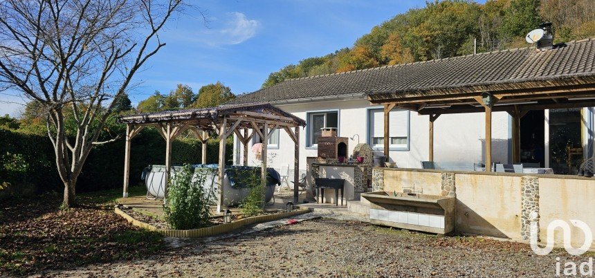 Maison traditionnelle 6 pièces de 107 m² à Aubin (12110)
