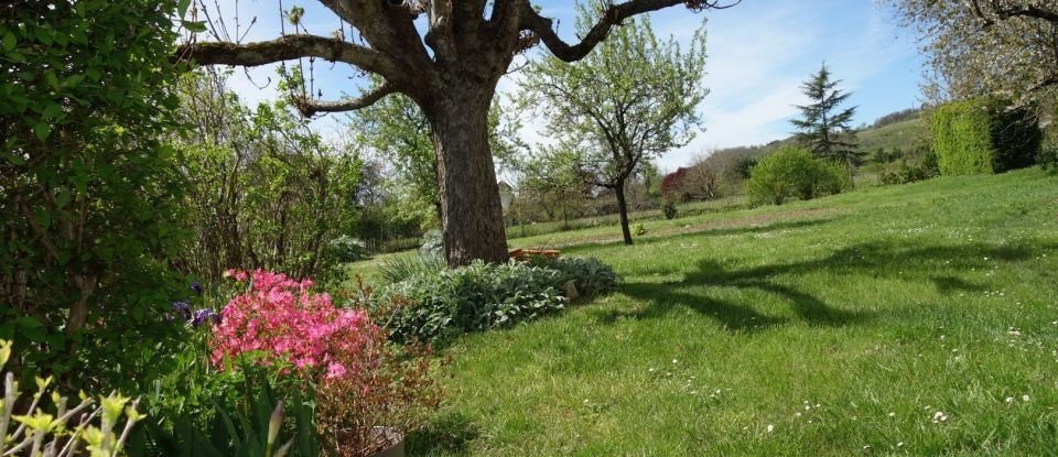 Country house 4 rooms of 166 m² in Bon-Encontre (47240)