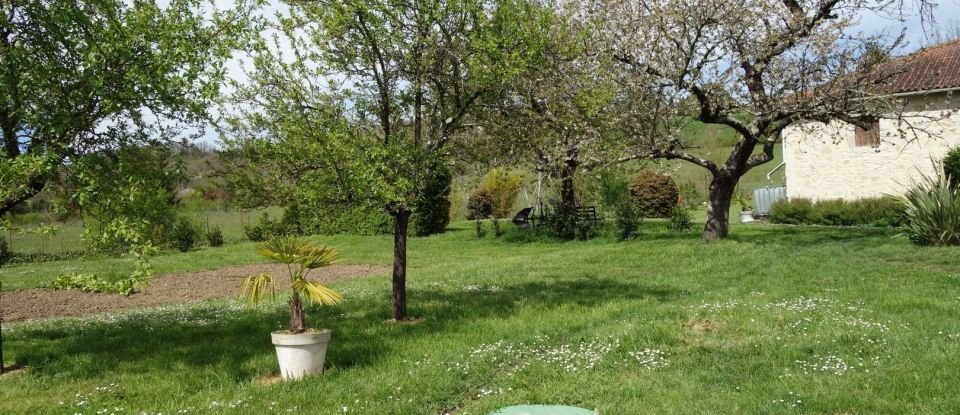 Country house 4 rooms of 166 m² in Castelculier (47240)